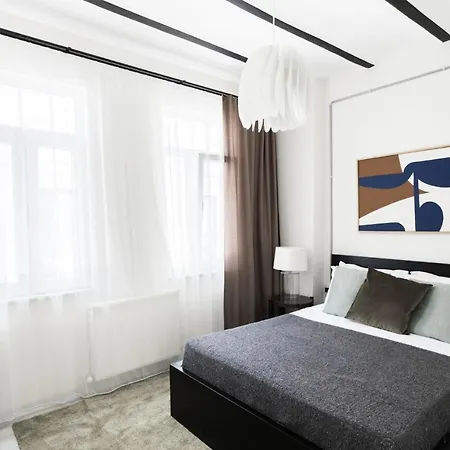 Modern Flat 5 Min To Galata Tower In Istiklal Ave Апартаменты Стамбул