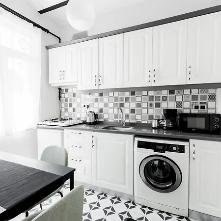 Modern Flat 5 Min To Galata Tower In Istiklal Ave *
