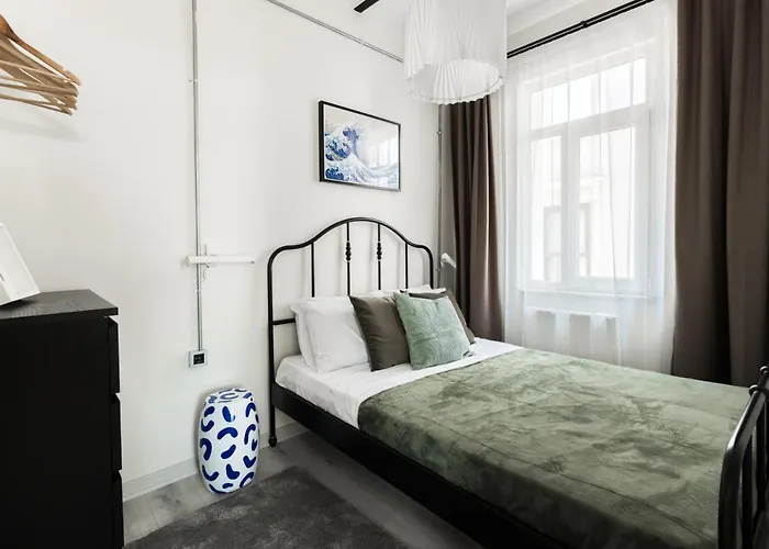 Modern Flat 5 Min To Galata Tower In Istiklal Ave *